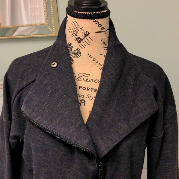 Adidas jacket, dark grey. Small - Picture 2 of 7